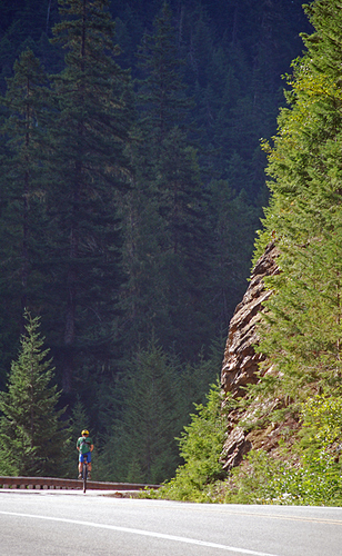unicyclist_Hwy20b.jpg