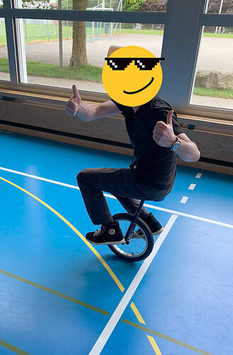 IMG-20240526-WA0002_smiley_914x600