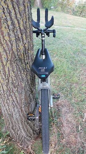 1c62a0e78cd6ead4d321bac4e04d927601416308