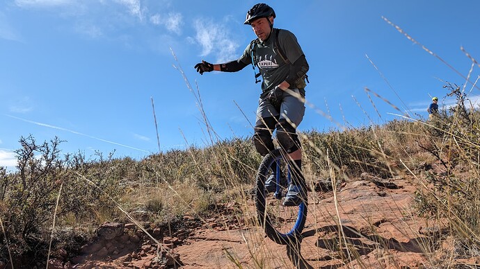 PXL_20231014_182937690.MP