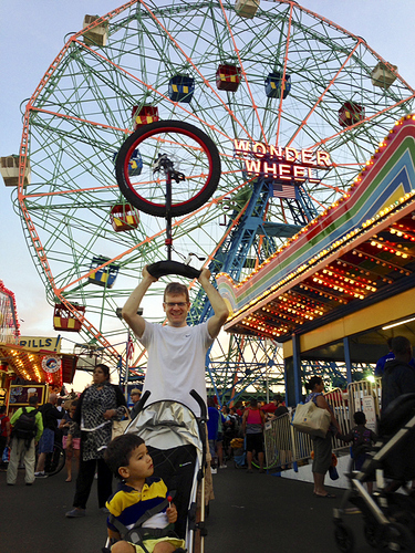 wonderwheel_small.jpg