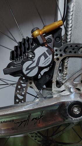 Shimano_SAINT_BR-M620
