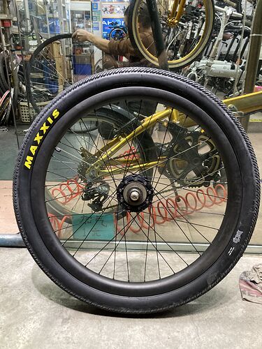 mmexport1675385192178