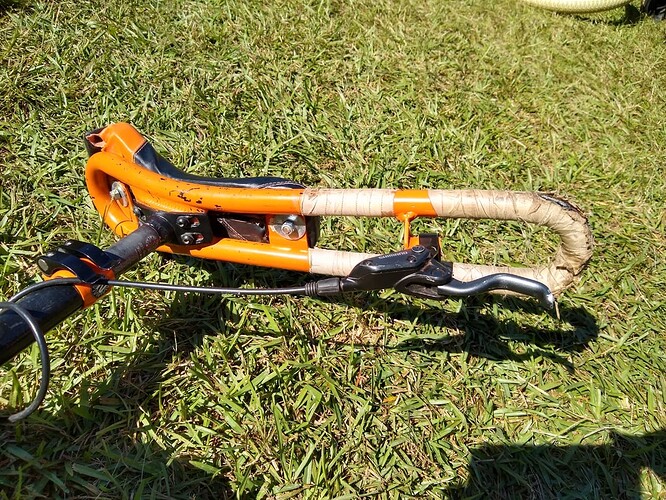handlesaddle1