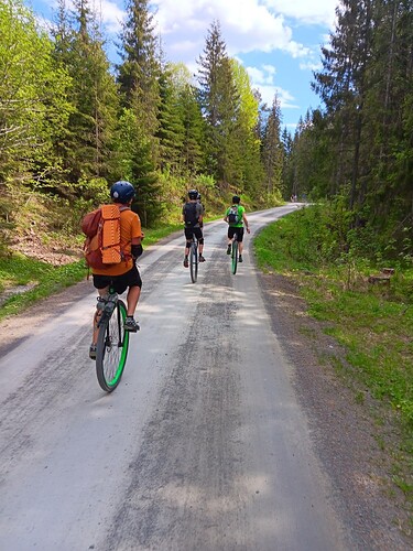 oCYBew8IgKDLVD7XQJyJVqXqb-wz7L6r2nsoUf3RWzE-1536x2048