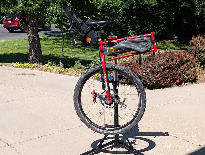 PXL_20250806_213938390