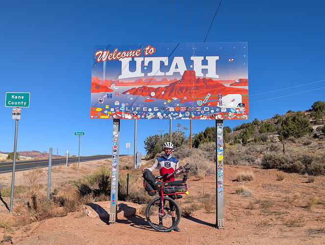 PXL_20251020_173807738