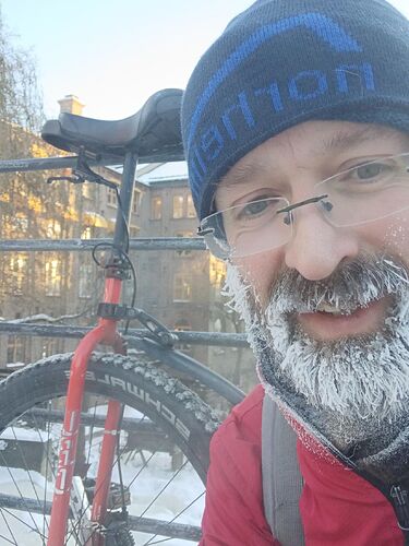 3d-tLH-r-_wRB7qdz0UPeZzTtwBRdF79pdLwsTd-ZBU-1536x2048