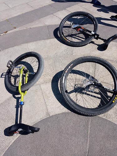 tf67gFsFVsCWVQS6Qqaiaw63-2n_qIzeL75QYhEa6t0-1536x2048