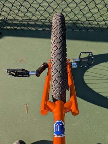 PXL_20251006_210359289