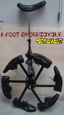 6footshoeuni1.jpg