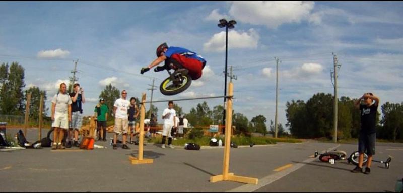 105CMQ2011.jpg
